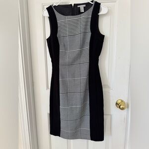 black and white plaid dress h&m H&M Ladies Sleeveless Fit & Flare Plaid Dress Black & White Two